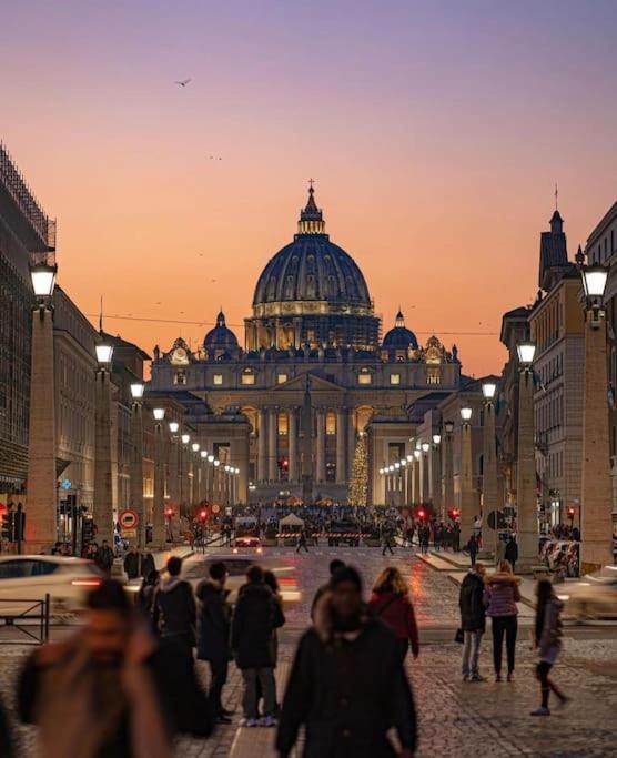 Home Holiday Rome - Basilica San Pietro Exterior foto